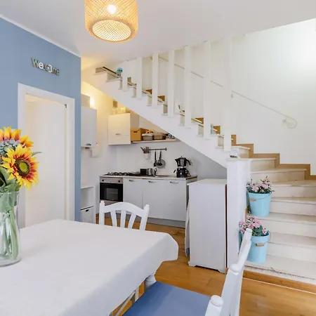 L07 - Casa Stella Marina * Numana